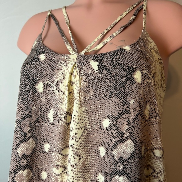 Entro Dress Women’s Spaghetti Strap Mini Dress Lined. Size L - Picture 8 of 15